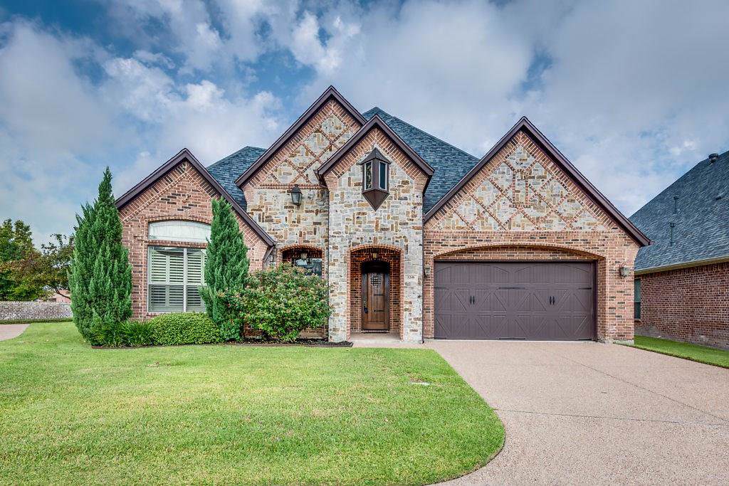 1240 Gabriel Lane - Photo 1