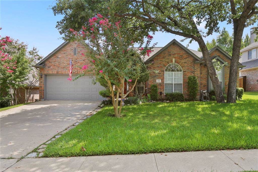 2718 Pinehurst Drive - Photo 1