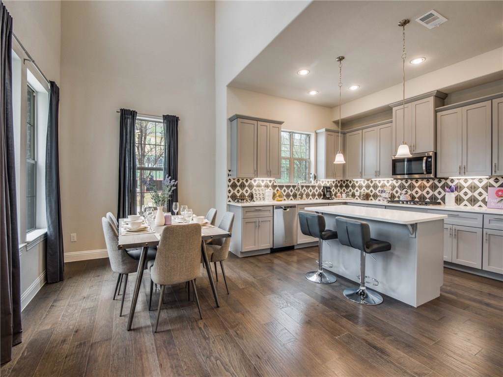 2409 Springhill Avenue - Photo 1