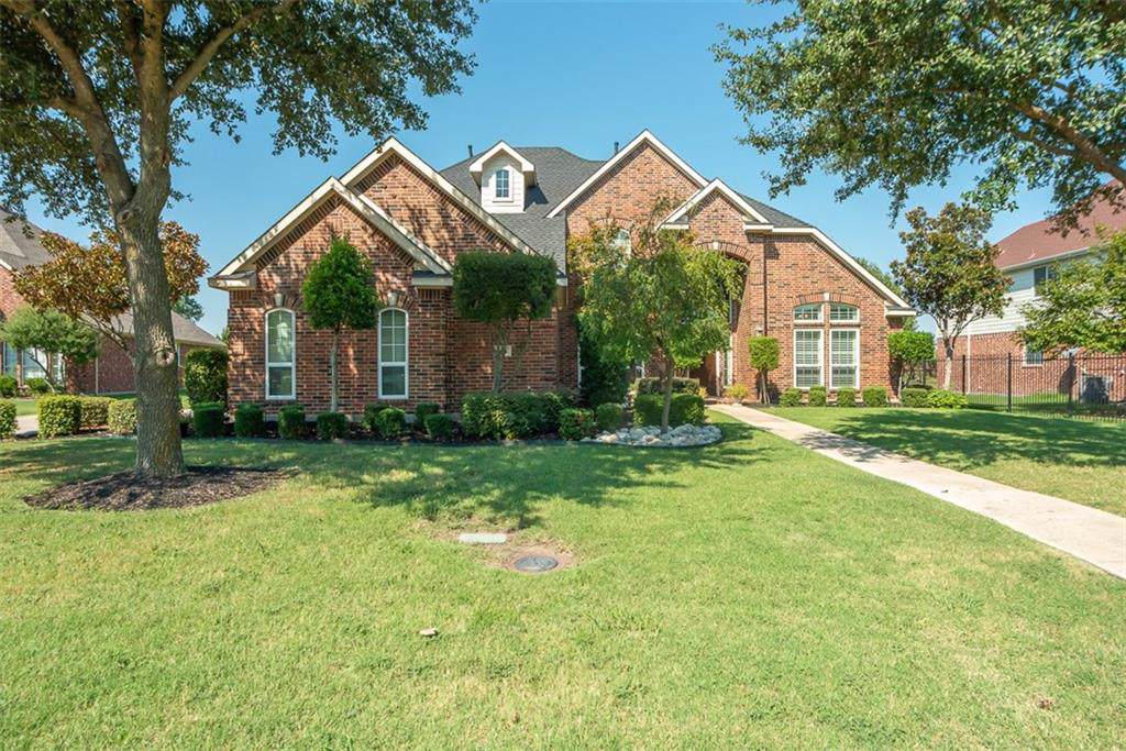 176 Wedgewood Way - Photo 1