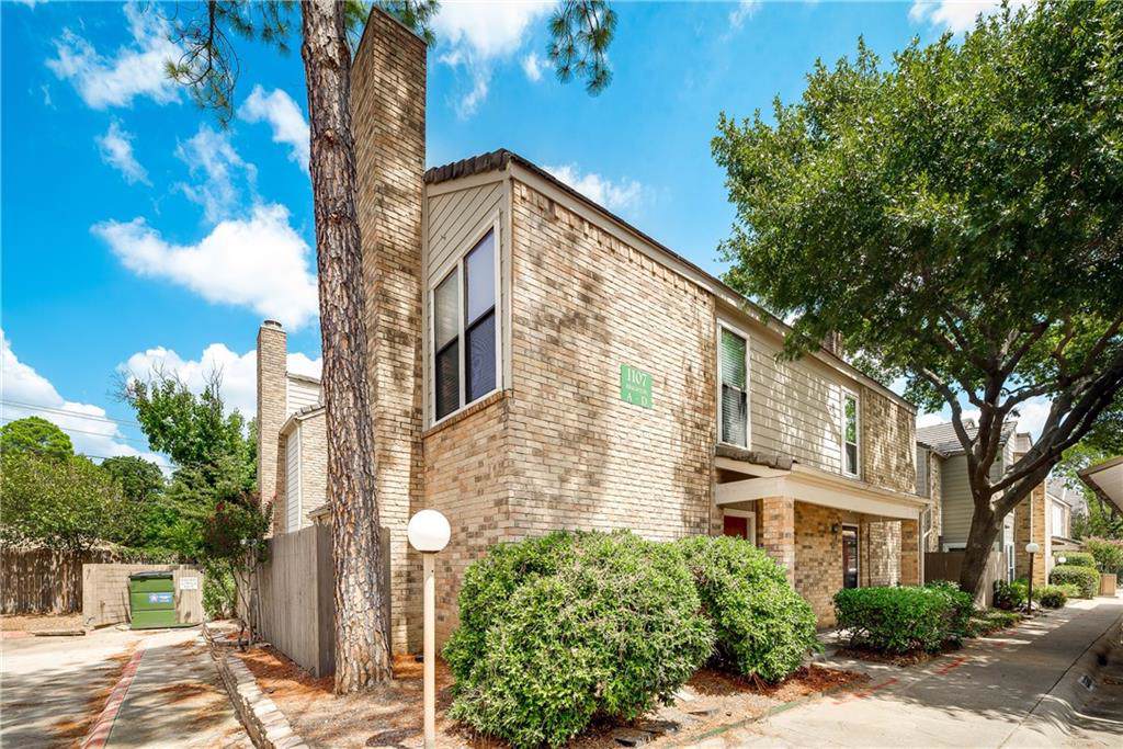 1107 Brighton Drive - Photo 1