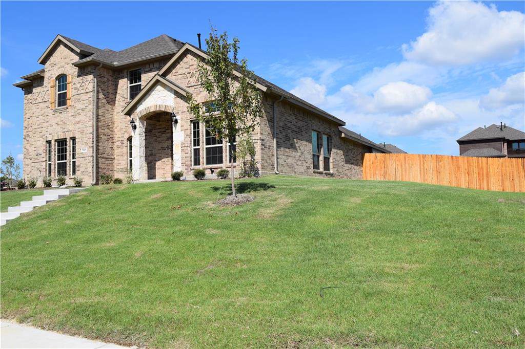 1625 Sagewood Drive - Photo 1