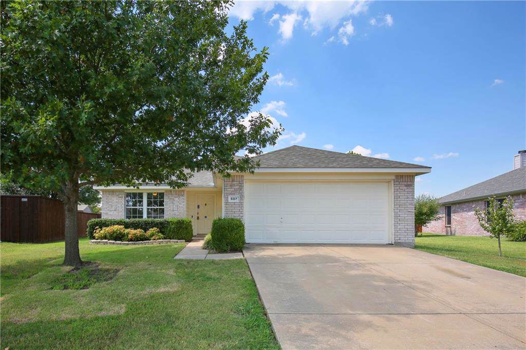 507 Brighton Court - Photo 1