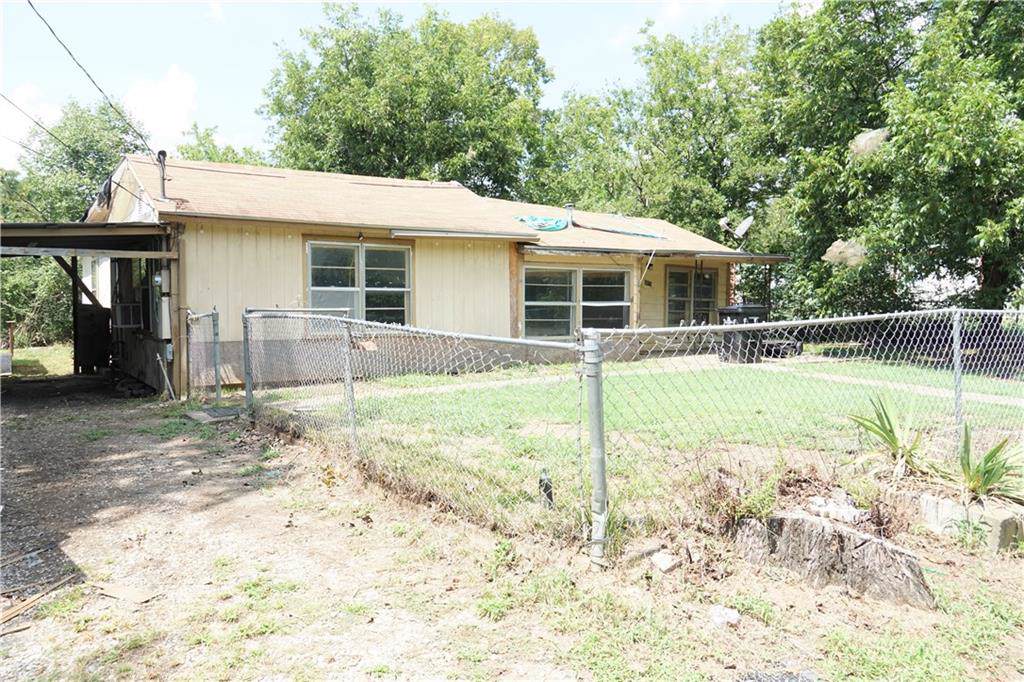 3015 Fannin Avenue - Photo 1