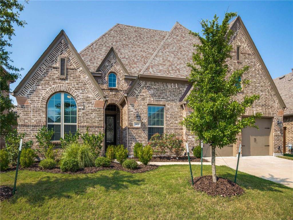 1021 Blackthorne Road - Photo 1