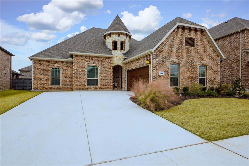 744 Sandbox Drive - Photo 1