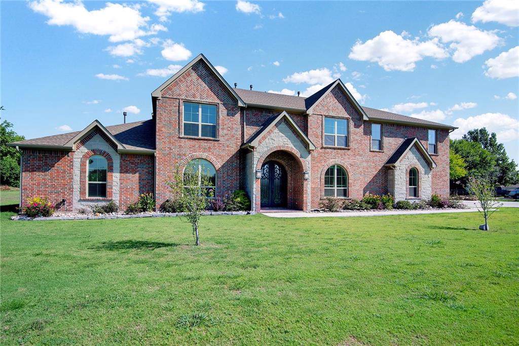 1540 Holyoak Lane - Photo 1