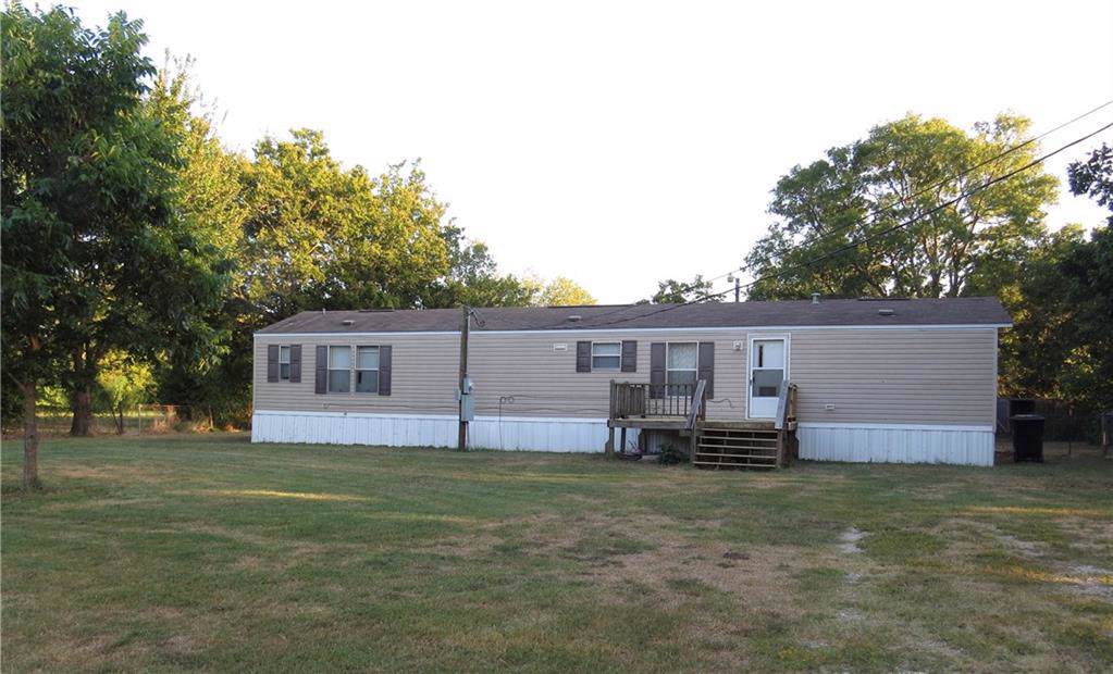 1304 Oak Street - Photo 1