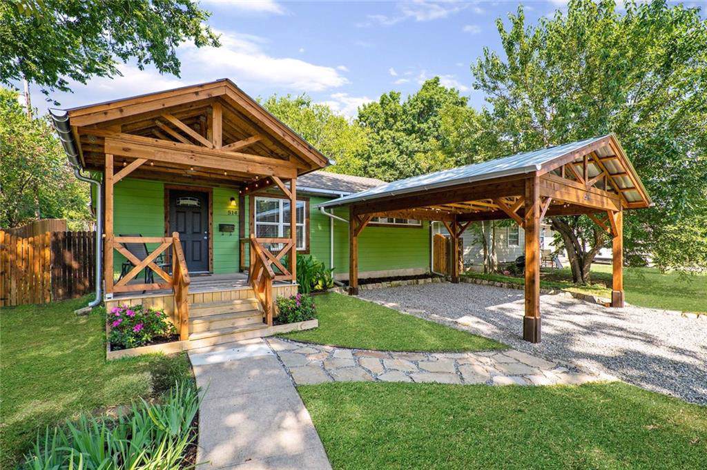 514 Titus Street - Photo 1