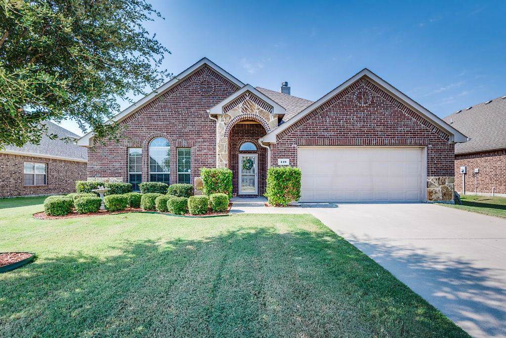 118 Lacy Oak Lane - Photo 1