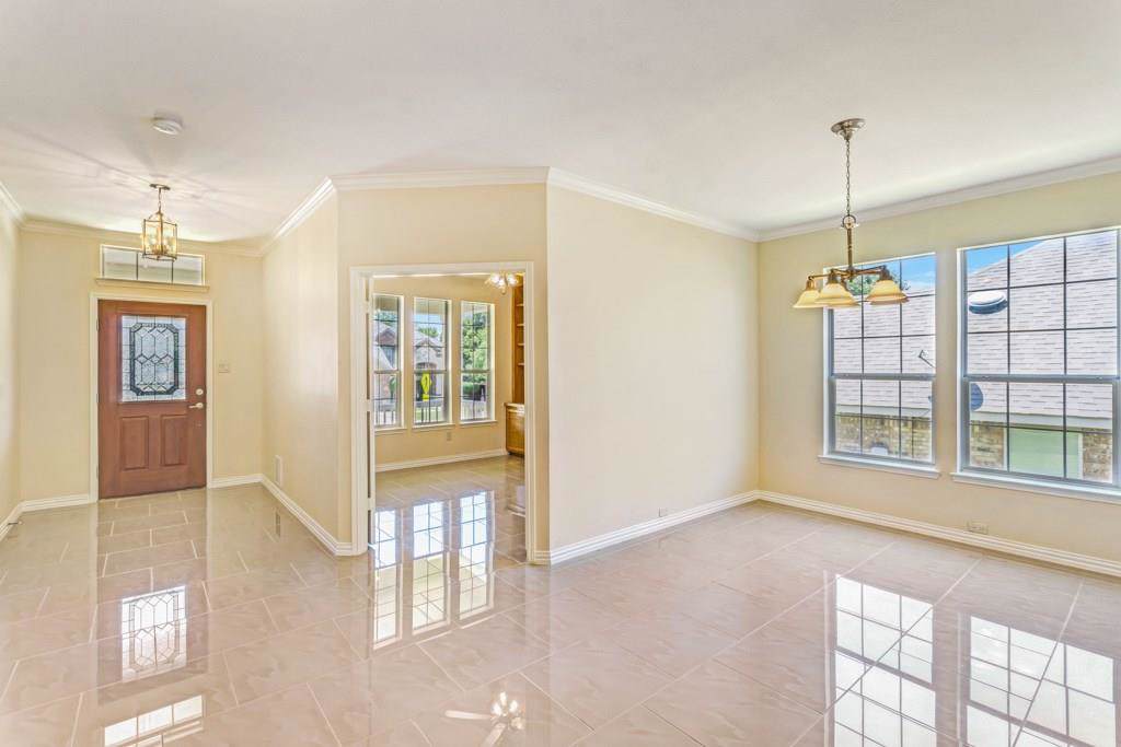 2608 Oakland Way - Photo 1
