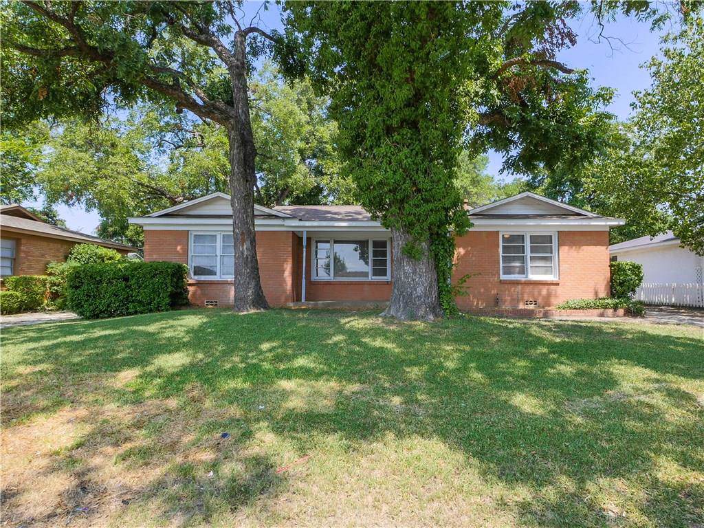 6208 Walnut Drive - Photo 1