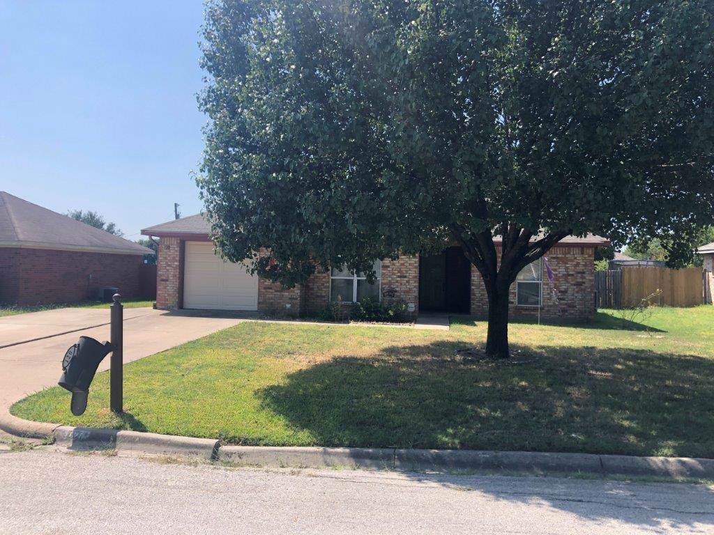 120 Janis Street - Photo 1