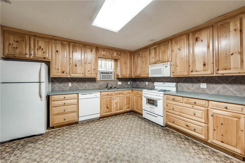 417 14th Street - Photo 1
