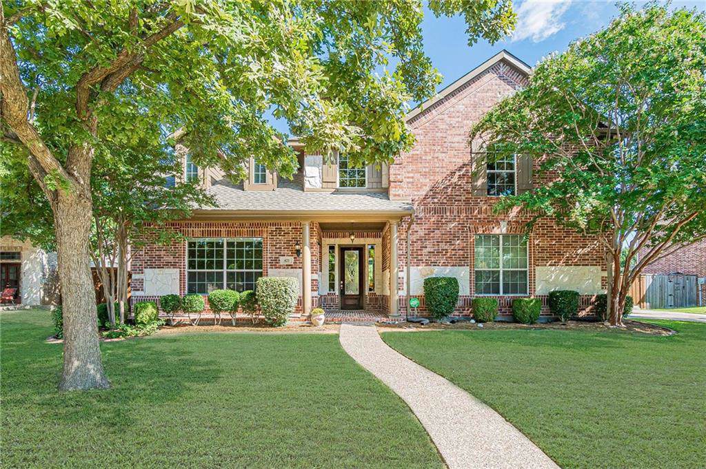 421 Whisperfield Drive - Photo 1