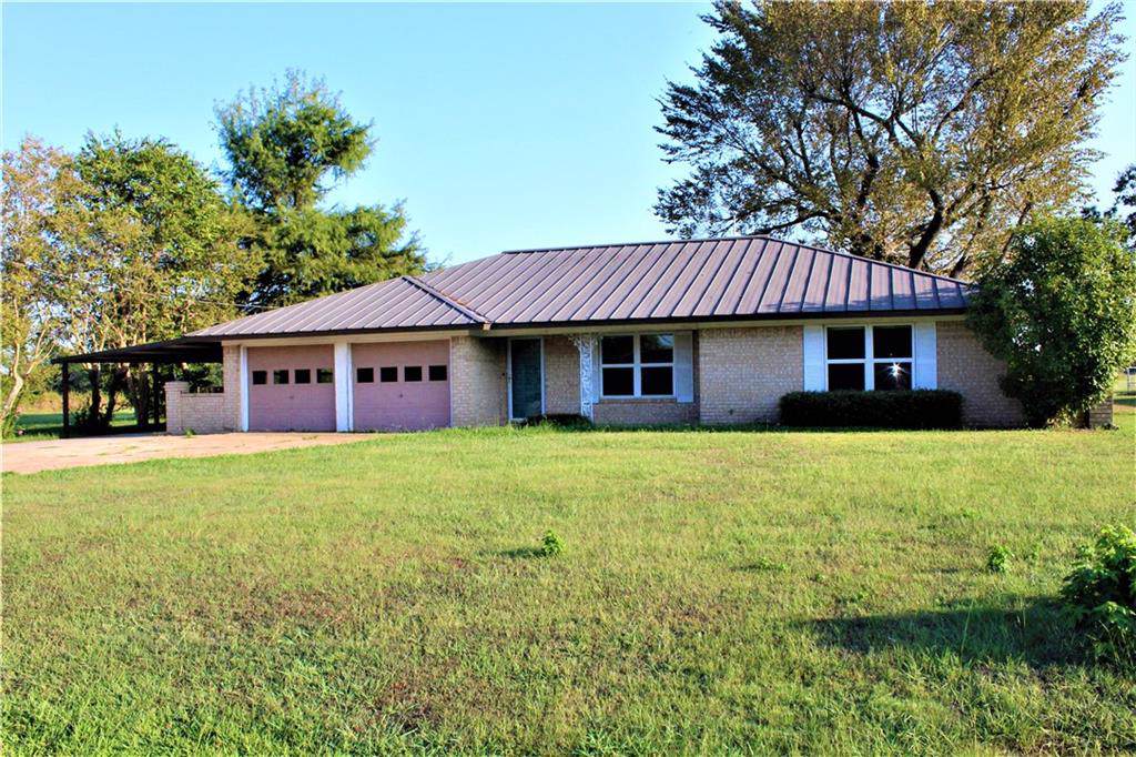10587 Farm Road 38 - Photo 1