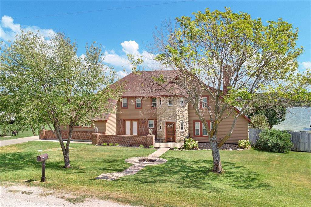 7503 Shoreline Drive - Photo 1