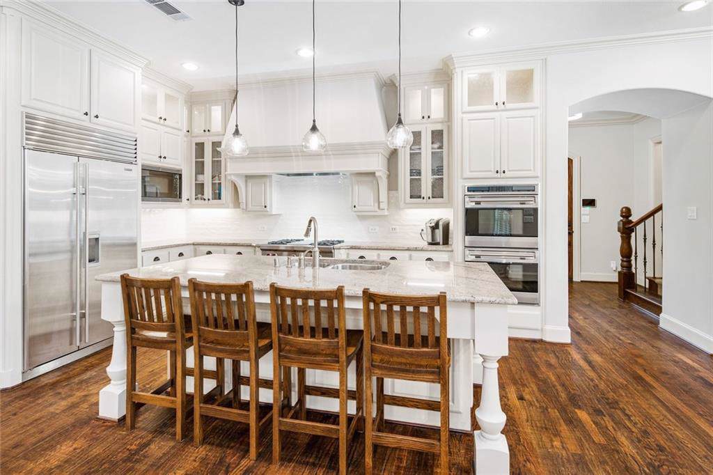 1910 Rising Star Drive - Photo 1