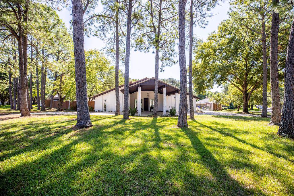 5401 Coventry Court - Photo 1