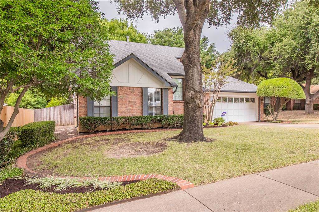 602 Ascot Drive - Photo 1