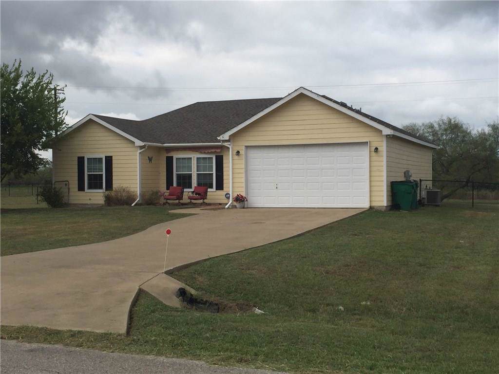 15616 Saddle Ridge Circle - Photo 1