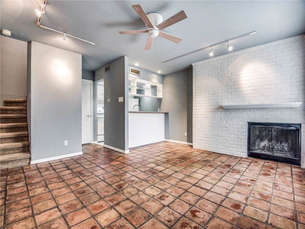 2710 Douglas Avenue - Photo 1