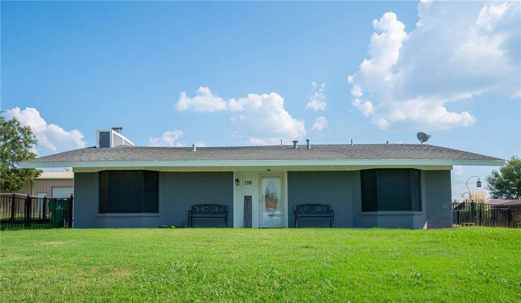 139 Zipper Street - Photo 1