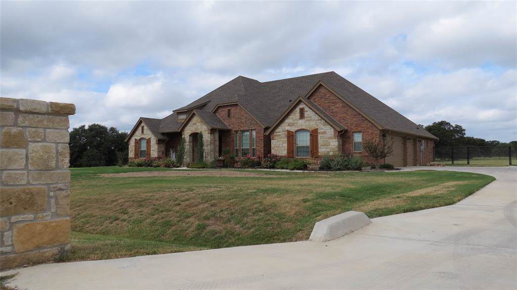 403 Spring Valley Road - Photo 1