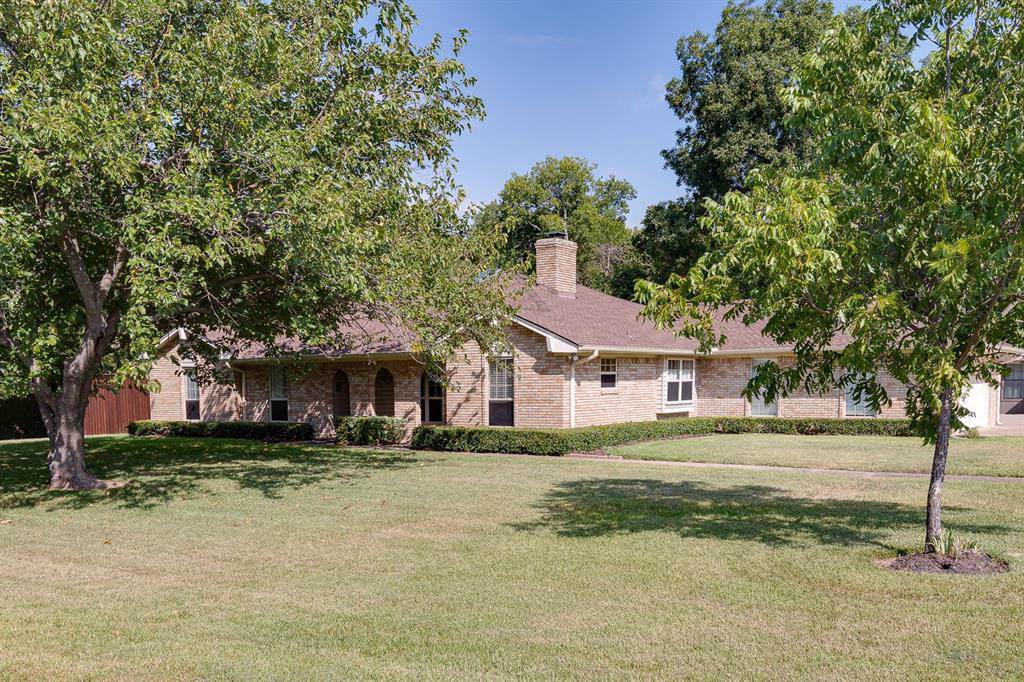 16016 Plum Lane - Photo 1
