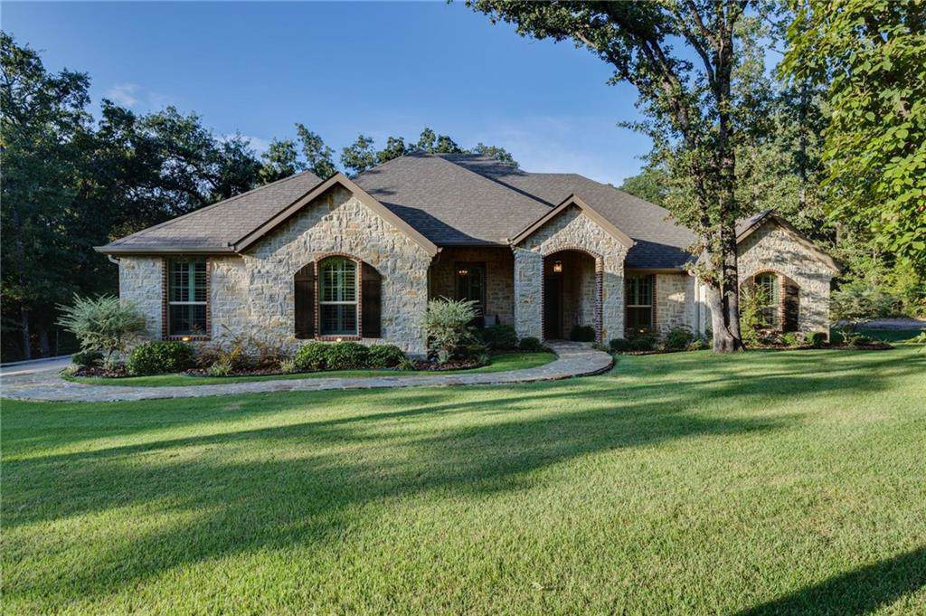 1045 Cedar Oaks Trail - Photo 1