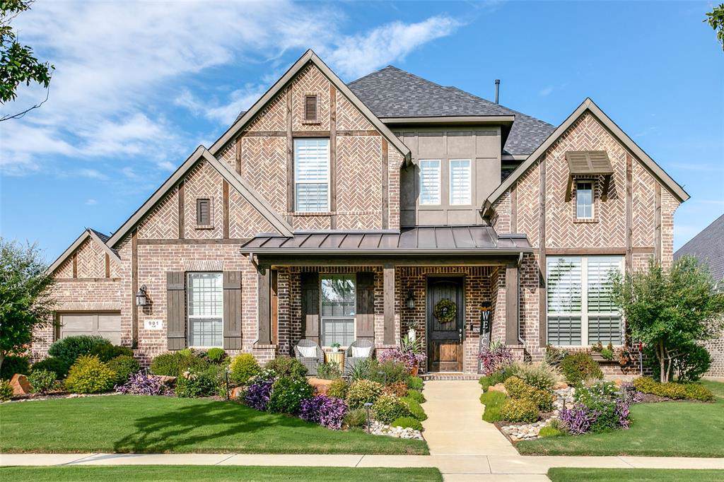 901 Treeline Drive - Photo 1
