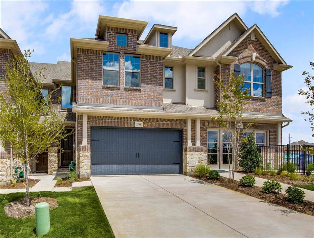 2753 Splendor Drive - Photo 1