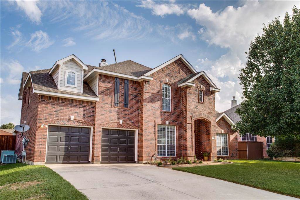 632 Laura Lane - Photo 1