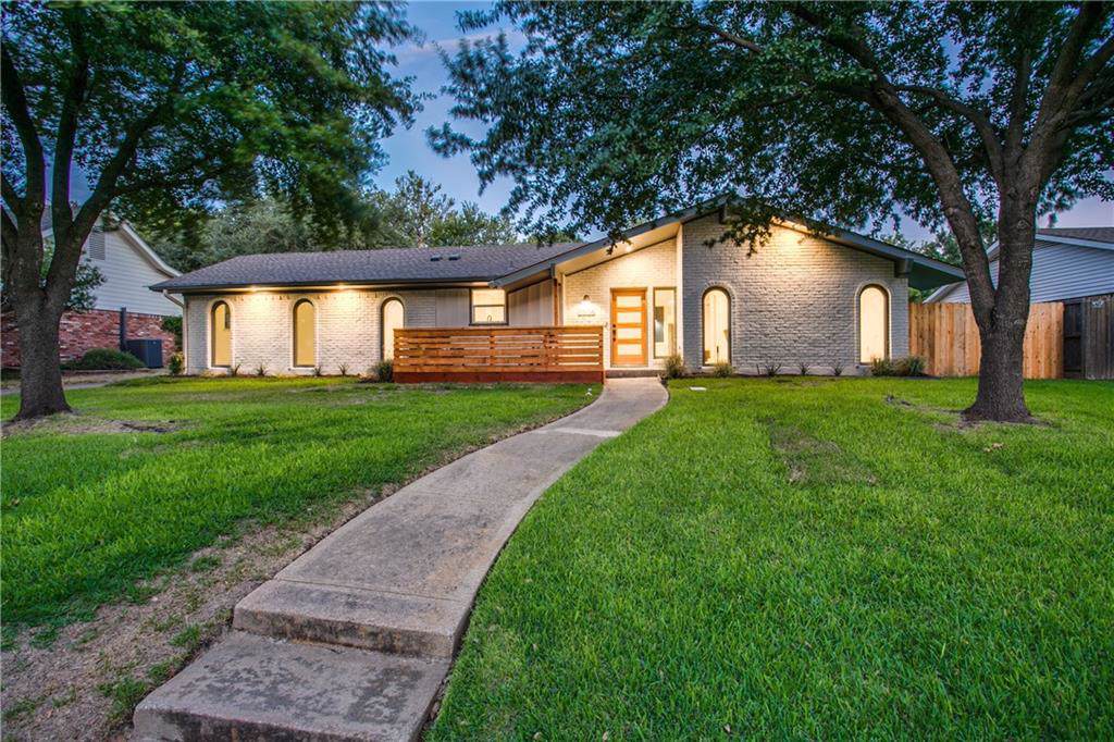 2506 Grandview Drive - Photo 1