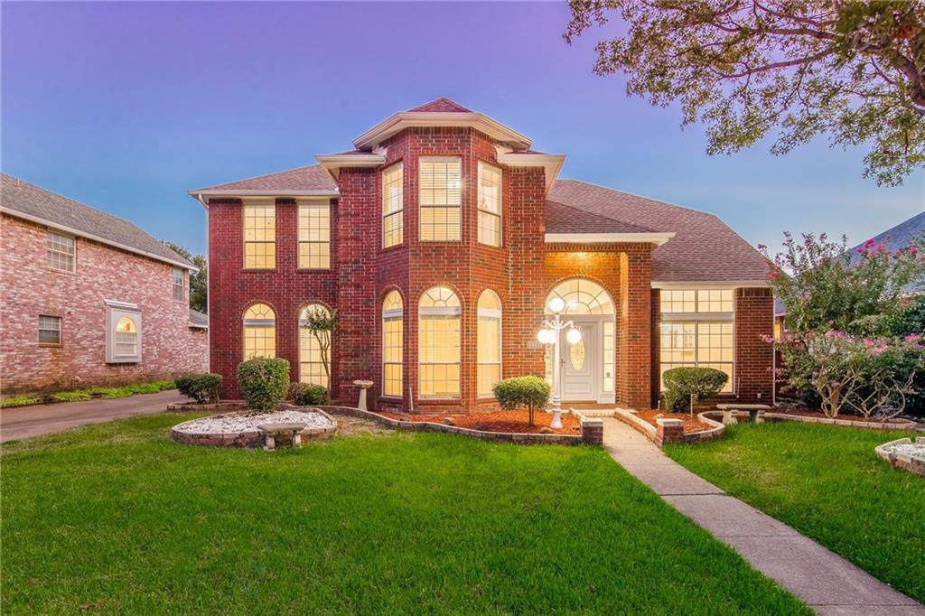 1443 Susan Lane - Photo 1