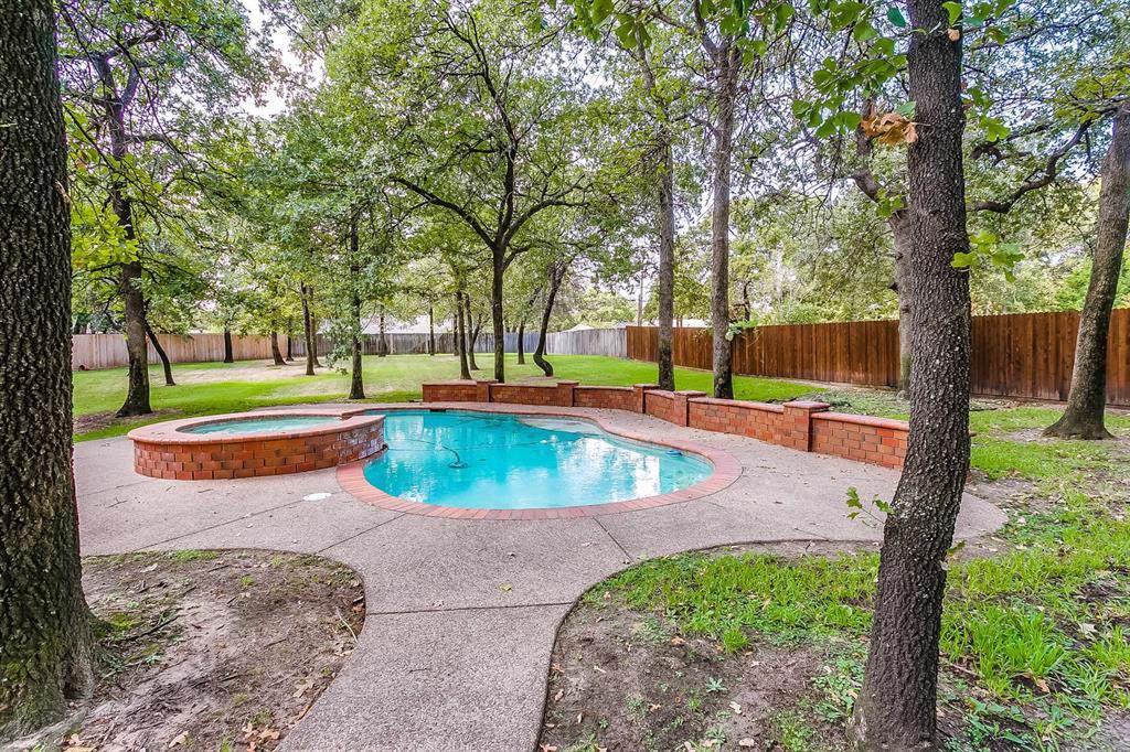 2904 Knight Court - Photo 1