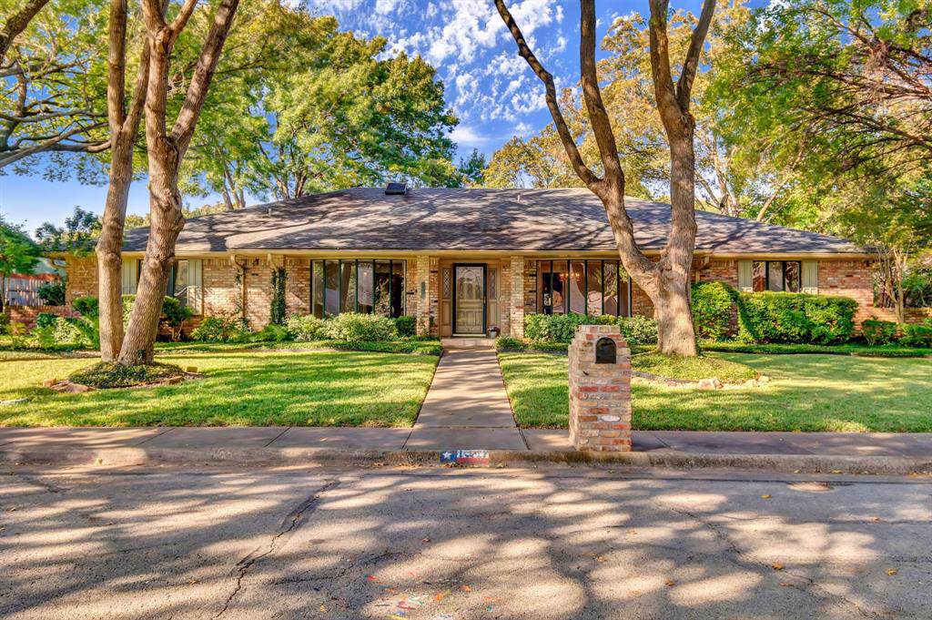 1347 Meriweather Place - Photo 1