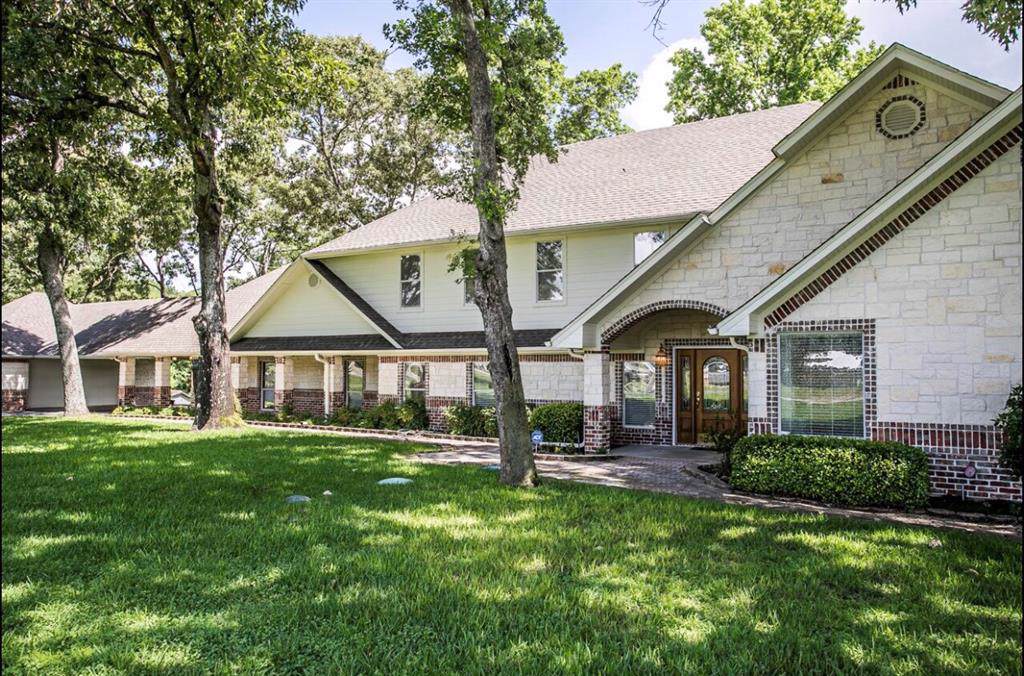 6130 Peninsula Circle - Photo 1