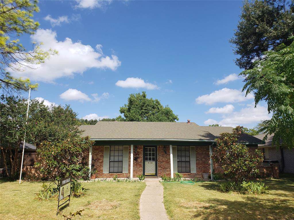 613 Brookfield Drive - Photo 1