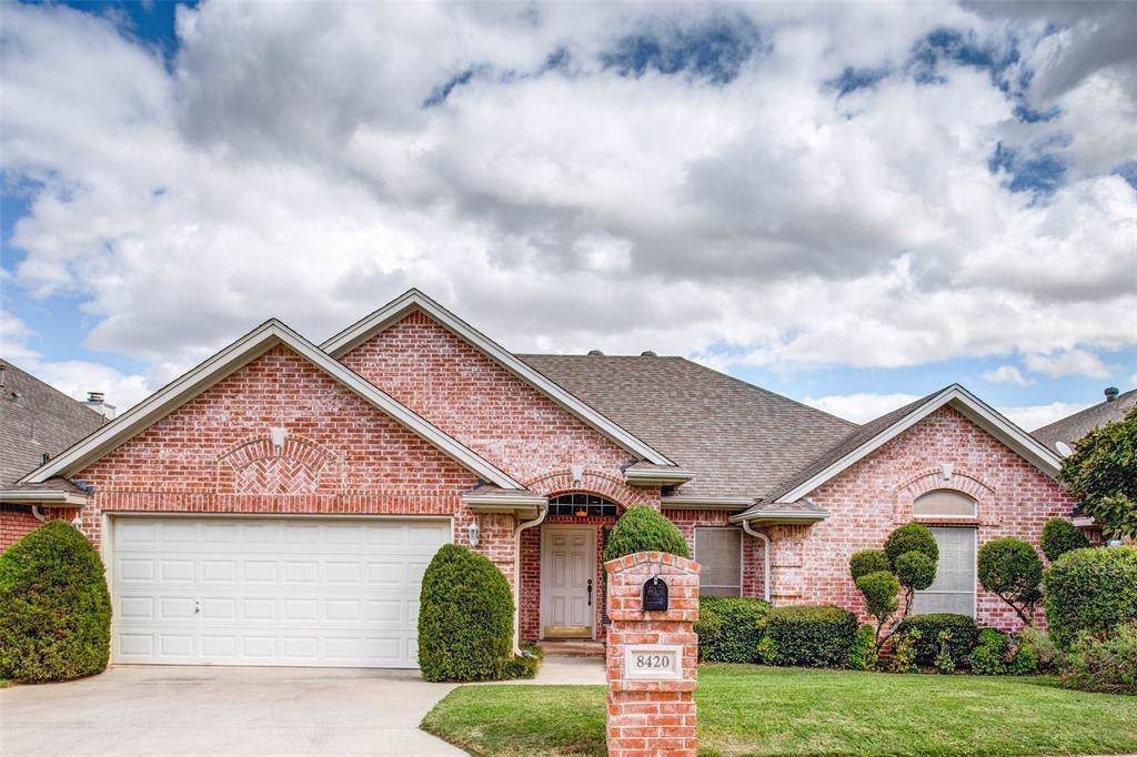 8420 Golf Club Circle - Photo 1