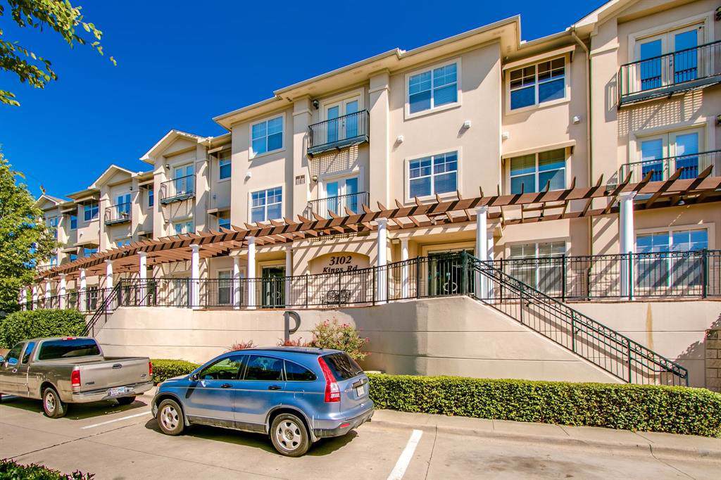 3102 Kings Road - Photo 1