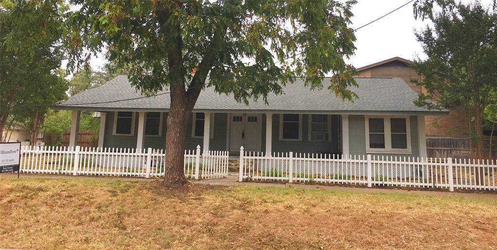 4730 Pershing Avenue - Photo 1