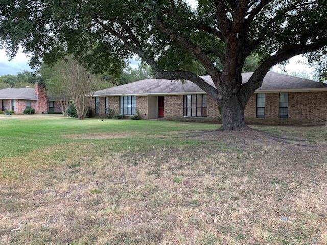 208 Kings Creek Drive - Photo 1