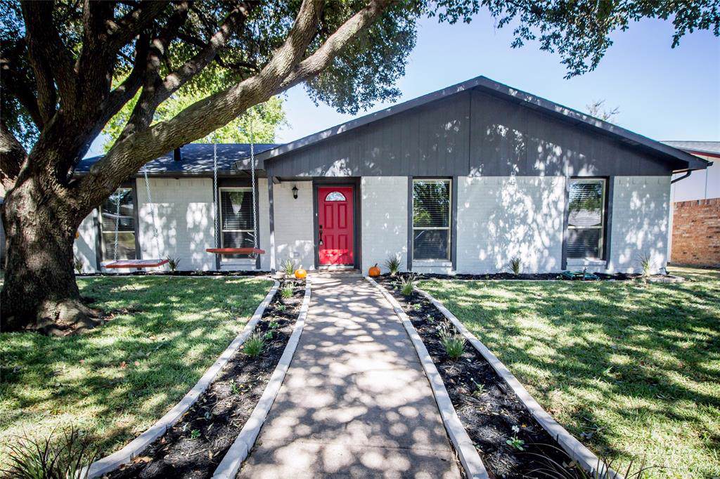 2813 Ripplewood - Photo 1