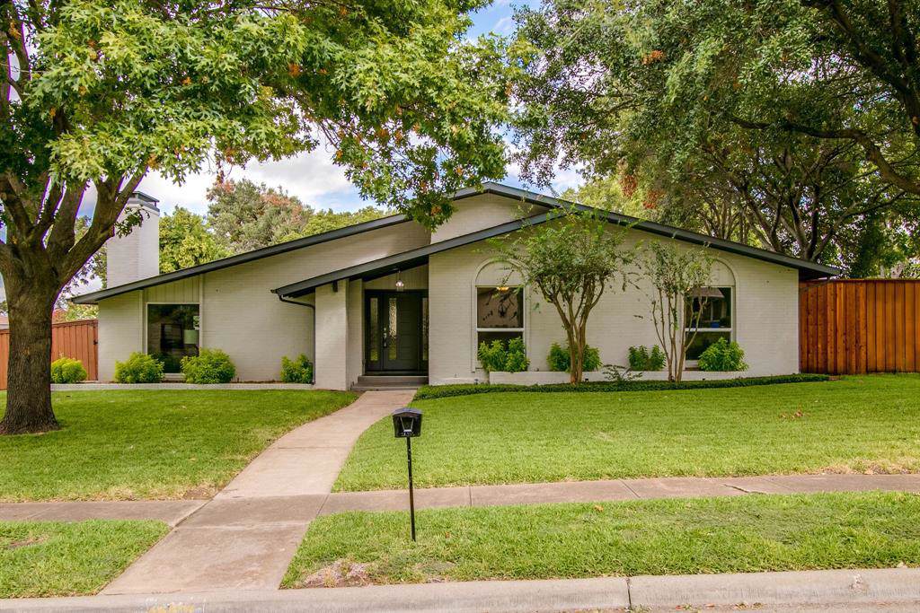 6715 Hillwood Lane - Photo 1