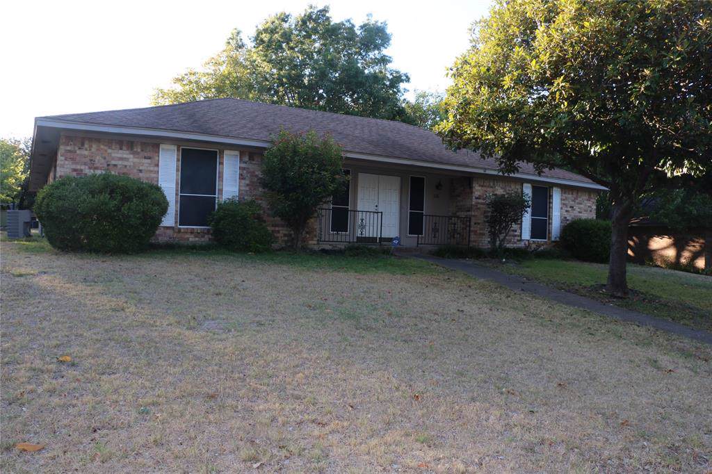 135 Faircrest Drive - Photo 1 135 Faircrest Drive - Photo 1
