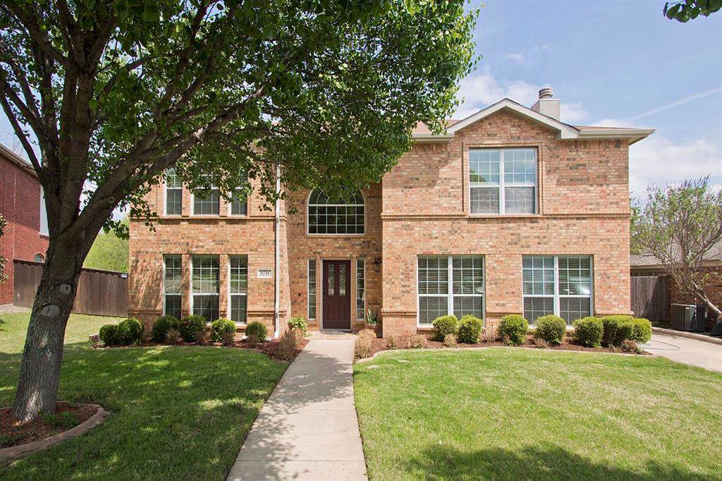 5721 San Marino Drive - Photo 1