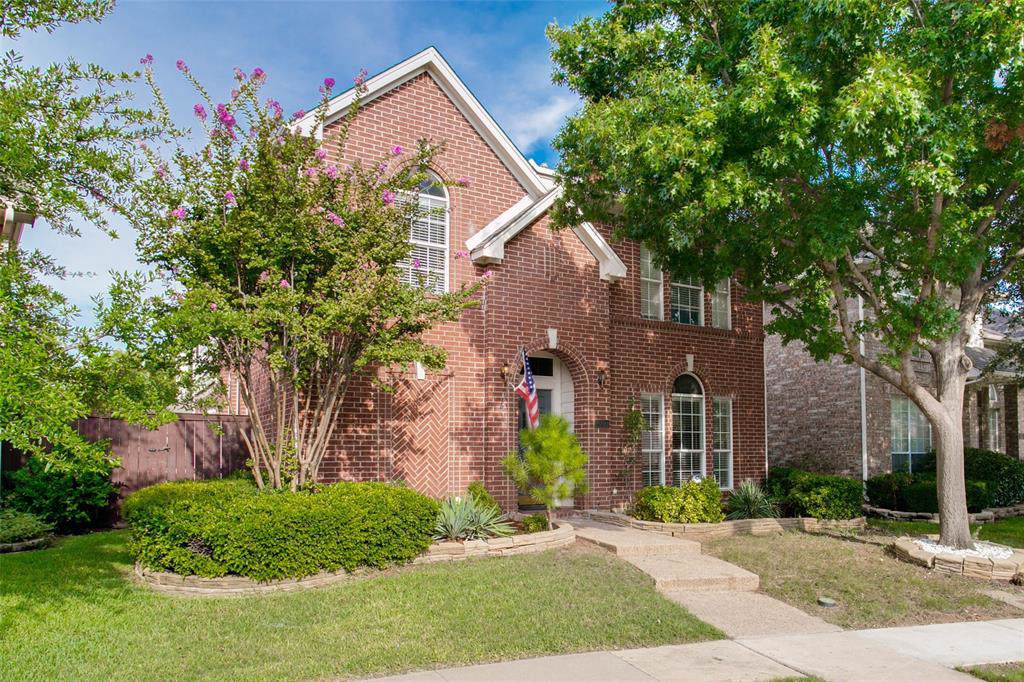 8721 Stonecrest Drive - Photo 1