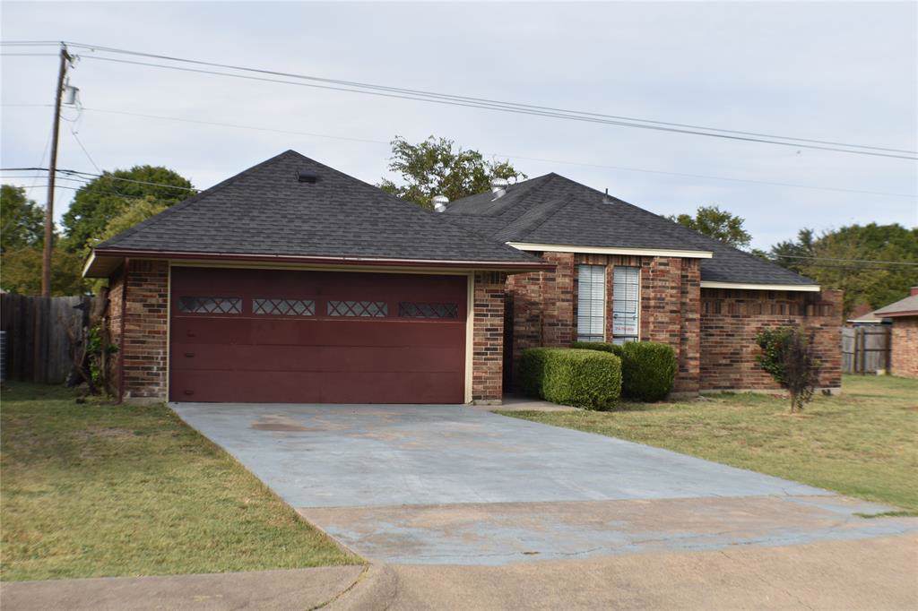 517 Robin Court - Photo 1