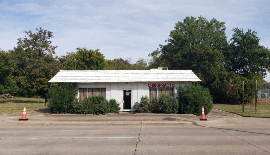 314 Hampton Road - Photo 1